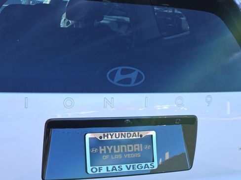 New 2026 Hyundai Ioniq 9 SEL w/ Tow & Go Package image 11