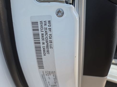 Used 2023 Chrysler Voyager LX FWD image 29