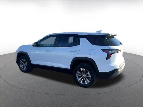 Used 2025 Chevrolet Equinox LT image 10