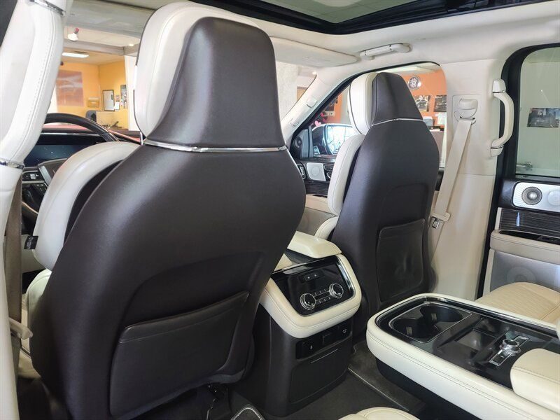 Used 2020 Lincoln Navigator L Black Label AWD/4WD image 14