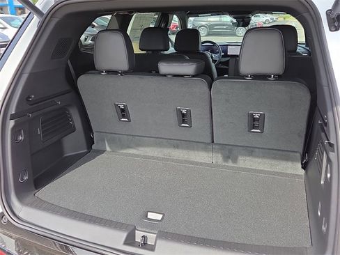 New 2026 Buick Enclave Sport Touring w/ Super Cruise Package image 6