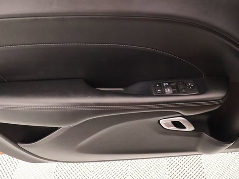 Used 2022 Dodge Challenger R/T w/ Plus Package image 16