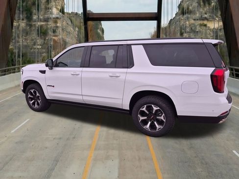 New 2026 GMC Yukon XL AT4 Ultimate AWD/4WD image 7