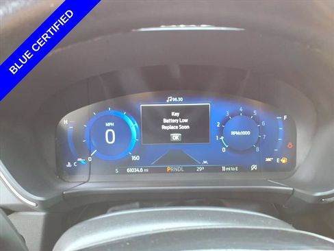 Certified 2022 Ford Escape Titanium w/ Titanium Elite Package AWD/4WD image 18