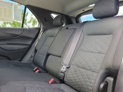 Used 2019 Chevrolet Equinox LT image 11