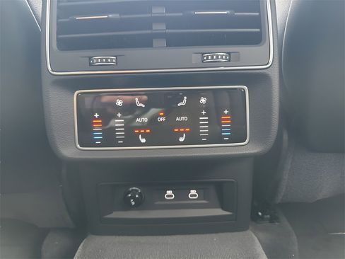 New 2026 Audi Q8 Premium Plus image 47