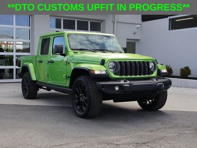 Used 2025 Jeep Gladiator Sport