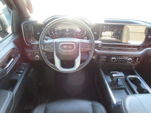 Certified 2024 GMC Sierra 1500 Elevation w/ Elevation Premium Package image 17