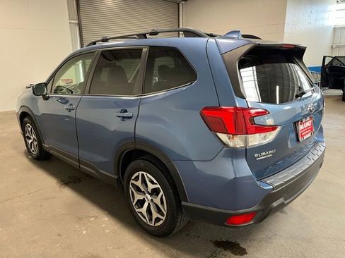 Used 2021 Subaru Forester Premium w/ Popular Package #1 AWD/4WD image 5