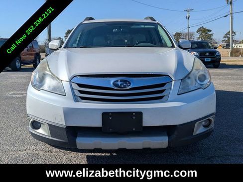Used 2012 Subaru Outback 2.5i Limited image 9
