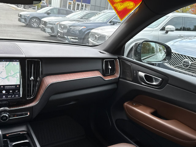 Certified 2024 Volvo XC60 B5 Plus w/ Climate Package AWD/4WD image 23