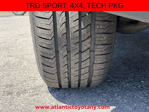 Used 2023 Toyota Tacoma TRD Sport w/ Advanced Technology Package AWD/4WD image 17