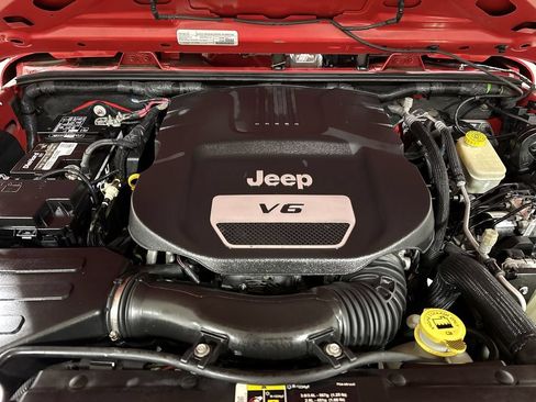 Used 2017 Jeep Wrangler Sport AWD/4WD image 23