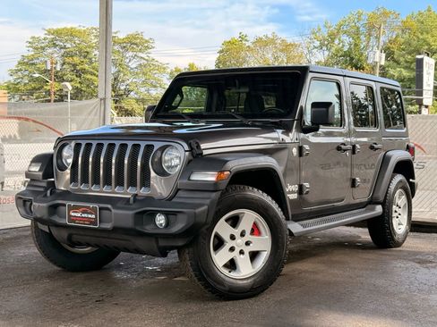 Used 2018 Jeep Wrangler Unlimited Sport S image 1