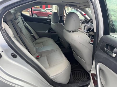Used 2007 Lexus IS 250 AWD image 15