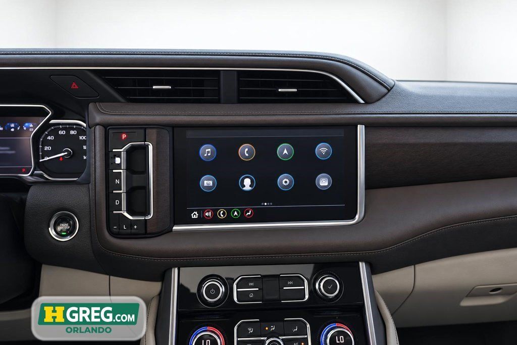 Used 2021 GMC Yukon Denali w/ Denali Premium Package AWD/4WD image 12
