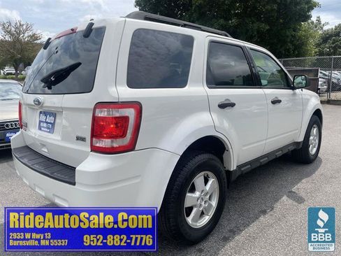 Used 2010 Ford Escape XLT AWD/4WD image 5