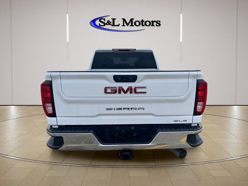 Used 2022 GMC Sierra 2500 SLE w/ SLE Convenience Package AWD/4WD image 3