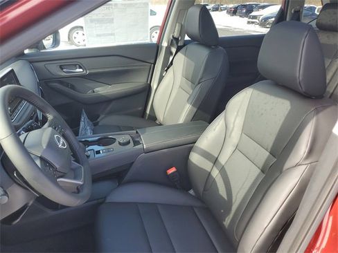 New 2026 Nissan Rogue Dark Armor image 5