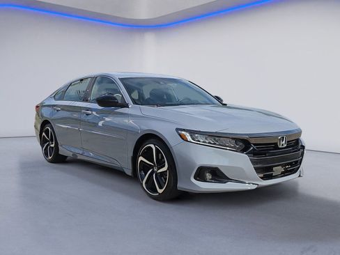 Used 2022 Honda Accord Sport image 7