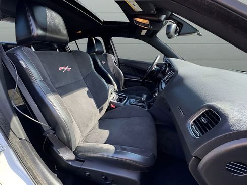 Used 2016 Dodge Charger R/T image 24