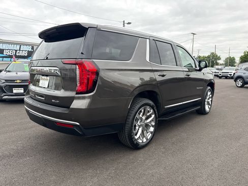 Used 2021 GMC Yukon SLT w/ SLT Premium Package AWD/4WD image 7