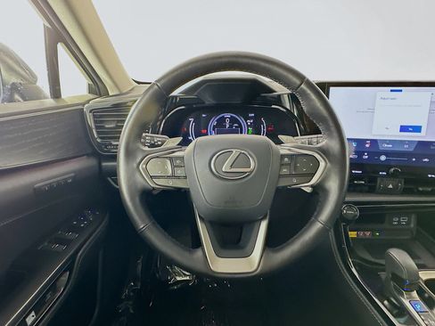 Used 2024 Lexus NX 450h+ AWD w/ Luxury Package image 11