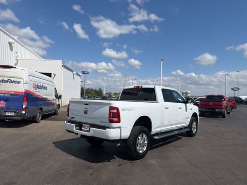 Used 2022 RAM 2500 Big Horn w/ Level C Equiment Group AWD/4WD image 6