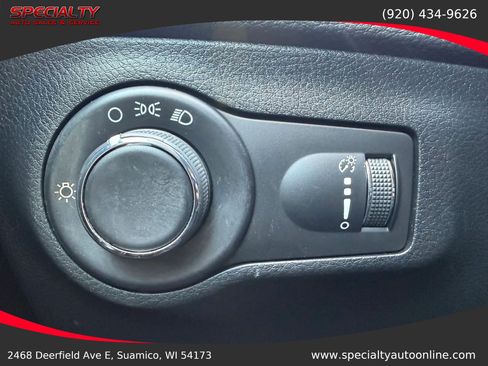 Used 2018 Jeep Compass Sport w/ Cold Weather Group AWD/4WD image 26
