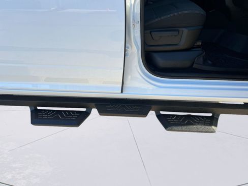Used 2025 RAM 2500 Tradesman AWD/4WD image 31