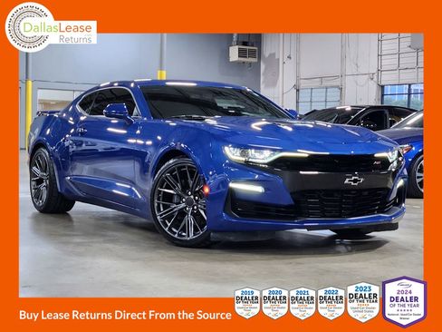 Used 2019 Chevrolet Camaro SS RWD image 1