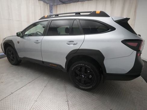 Certified 2025 Subaru Outback Wilderness AWD/4WD image 34