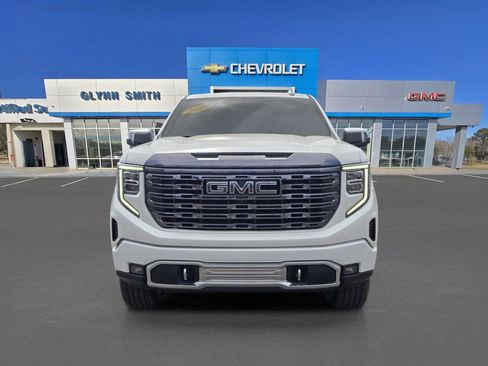 Used 2024 GMC Sierra 1500 Denali Ultimate image 2
