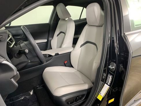 Used 2025 Lexus UX 300h AWD w/ Accessory Package (Z1) image 28