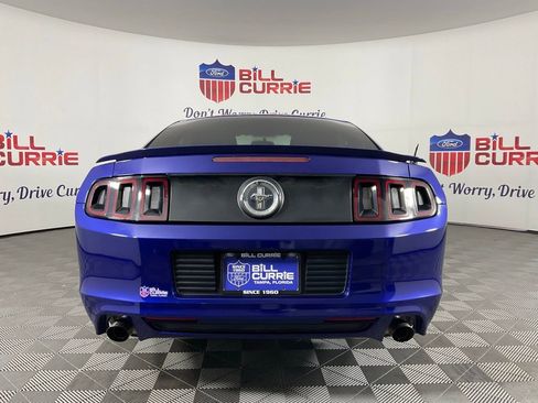 Used 2013 Ford Mustang Coupe RWD image 4