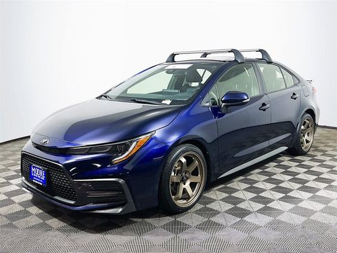 Certified 2021 Toyota Corolla XSE image 4