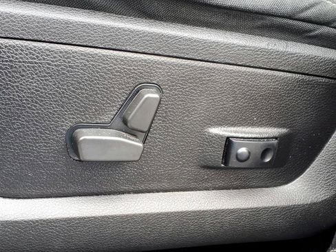 Used 2021 RAM 1500 Classic Warlock image 15