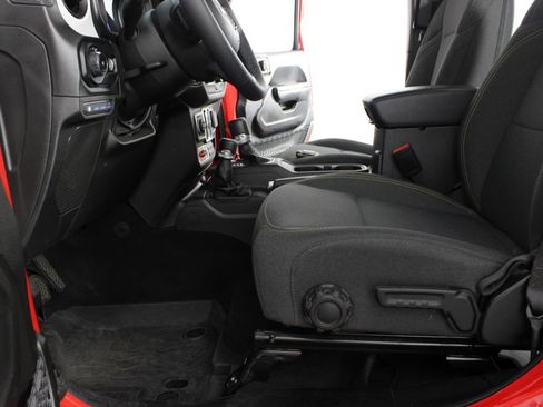 Used 2025 Jeep Wrangler Unlimited Sport S 4xe AWD/4WD image 14