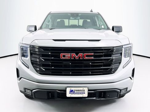 Certified 2024 GMC Sierra 1500 Elevation w/ Preferred Package AWD/4WD image 2