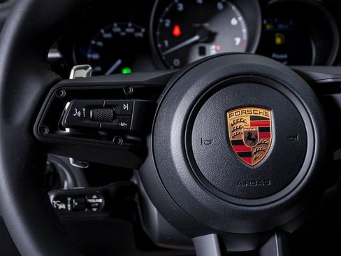 New 2026 Porsche Macan S image 20