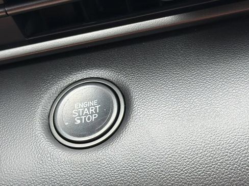 New 2026 Hyundai Elantra Sport FWD image 31