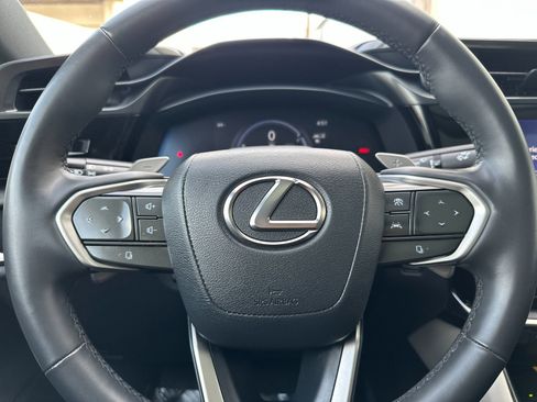 Used 2023 Lexus RZ 450e Premium image 26