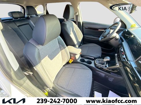 New 2026 Kia Seltos S image 14