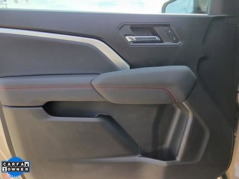 Used 2023 Chevrolet Colorado Z71 w/ Advanced Trailering Package AWD/4WD image 17