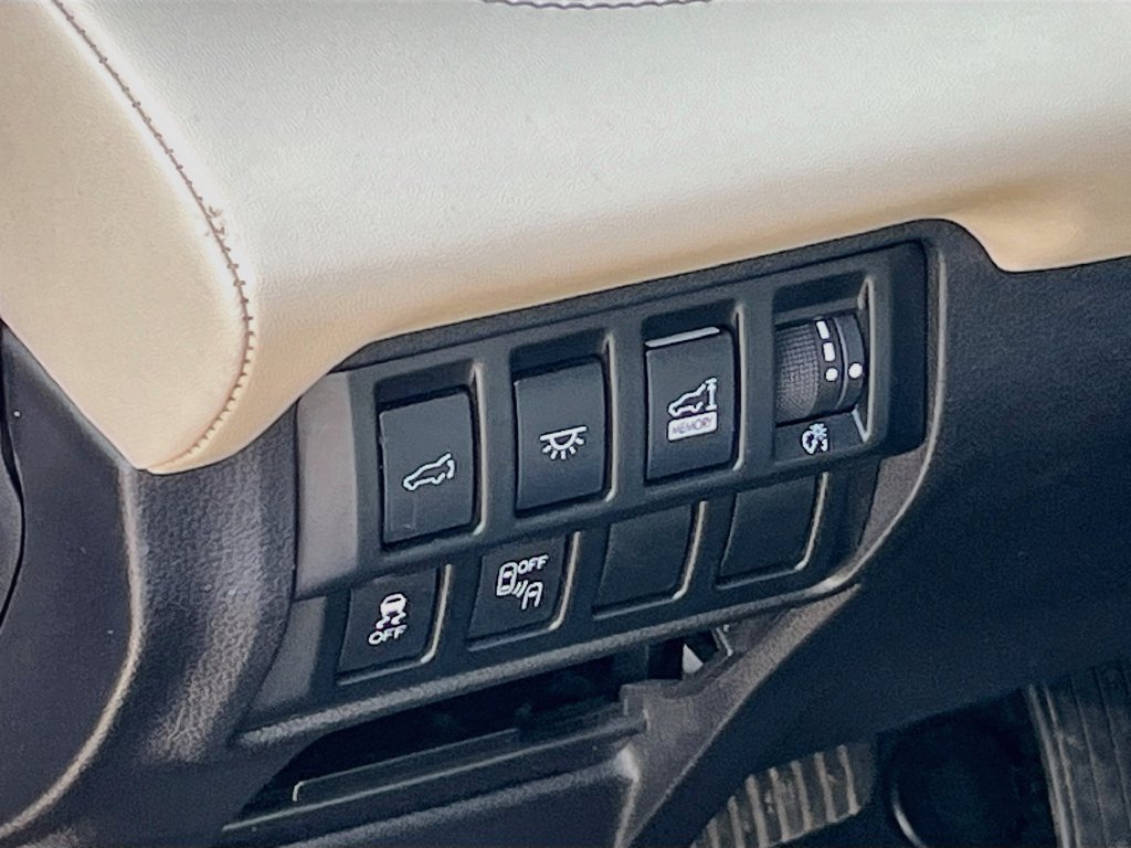 Used 2021 Subaru Ascent Touring AWD/4WD image 10