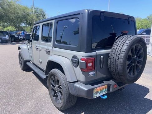 Used 2023 Jeep Wrangler Unlimited Sahara AWD/4WD image 6