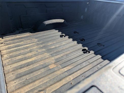 Used 2022 GMC Sierra 2500 AT4 w/ Gooseneck/5TH Wheel Package image 12