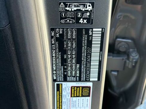 Used 2026 Mercedes-Benz EQS 400 4MATIC SUV image 35