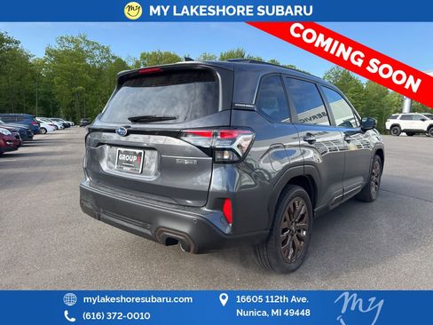 Used 2025 Subaru Forester Sport AWD/4WD image 8