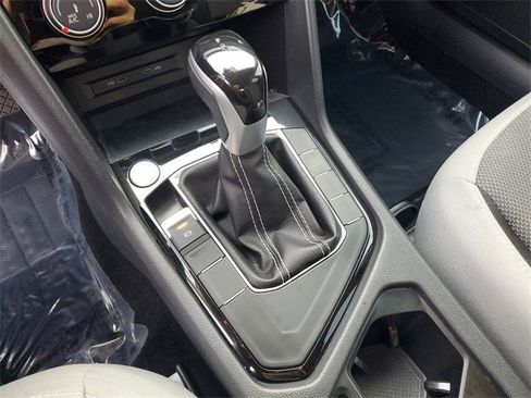 Certified 2024 Volkswagen Taos S image 25